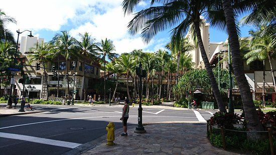 Royal Hawaiian Center